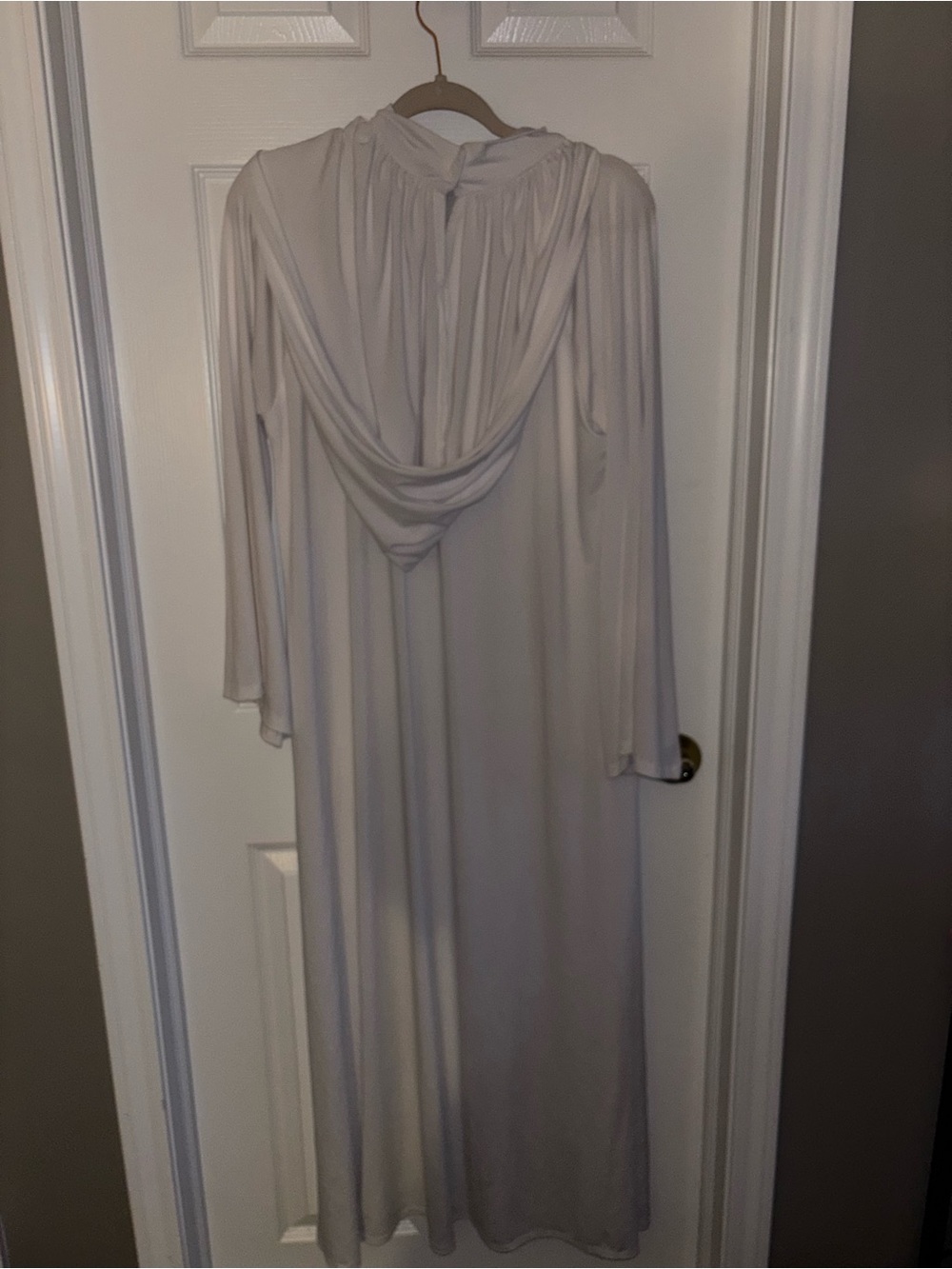 Princess Leia Star Wars Classic Deluxe Adult Costume - Picture 6 of 9